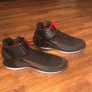 Jordan xxxii 32’s size 10.5